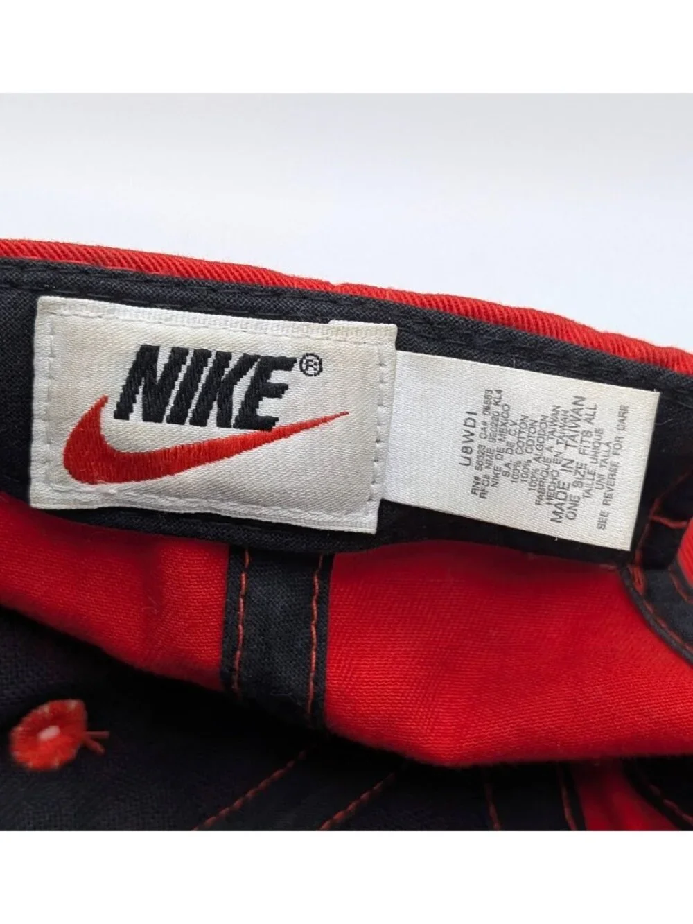 Vintage Nike Hat Cap Snapback Youth Black Red Center Swoosh 90s Y2K Retro Kids - Picture 7 of 7